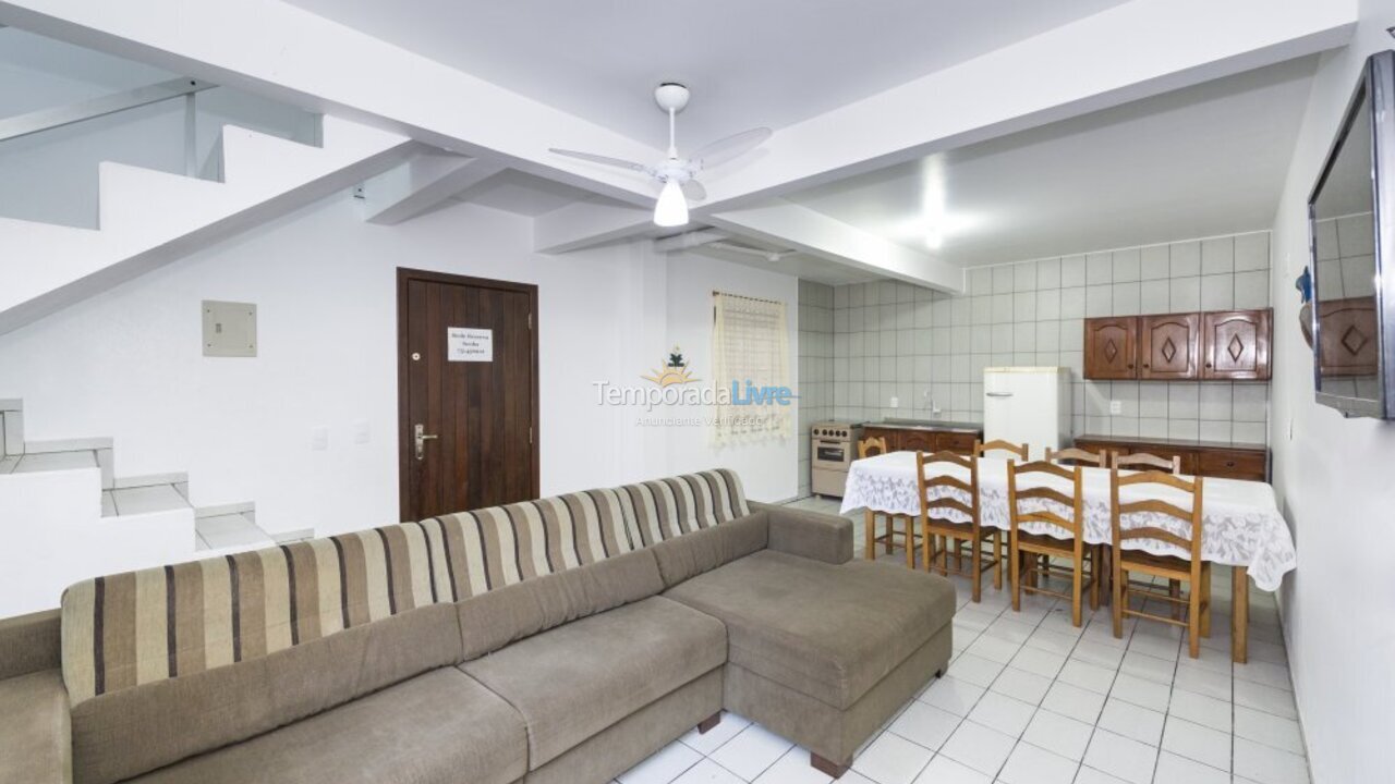 Apartamento para aluguel de temporada em Bombinhas (Praia de Bombas)