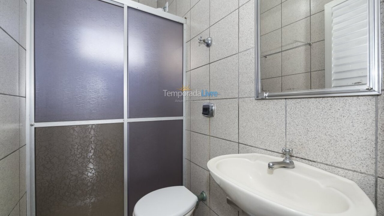 Apartamento para aluguel de temporada em Bombinhas (Praia de Bombas)