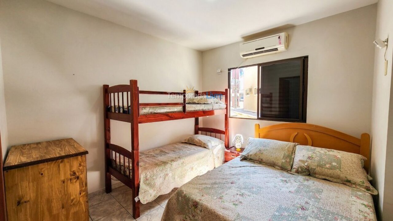 Apartamento para alquiler de vacaciones em Bombinhas (Praia de Bombas)