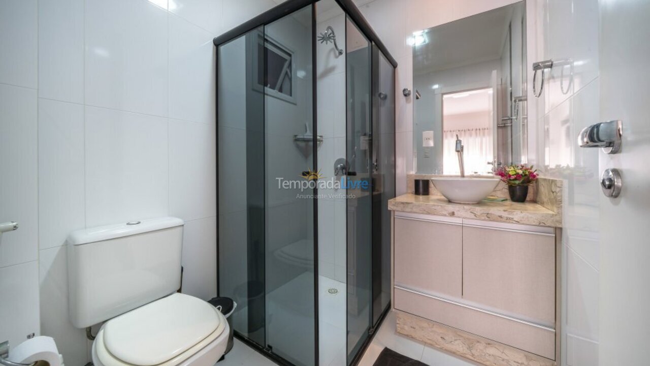 Apartment for vacation rental in Bombinhas (Praia de Bombas)