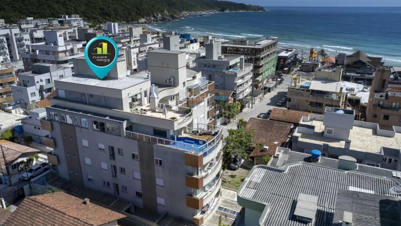 Apartment for vacation rental in Bombinhas (Praia de Bombas)