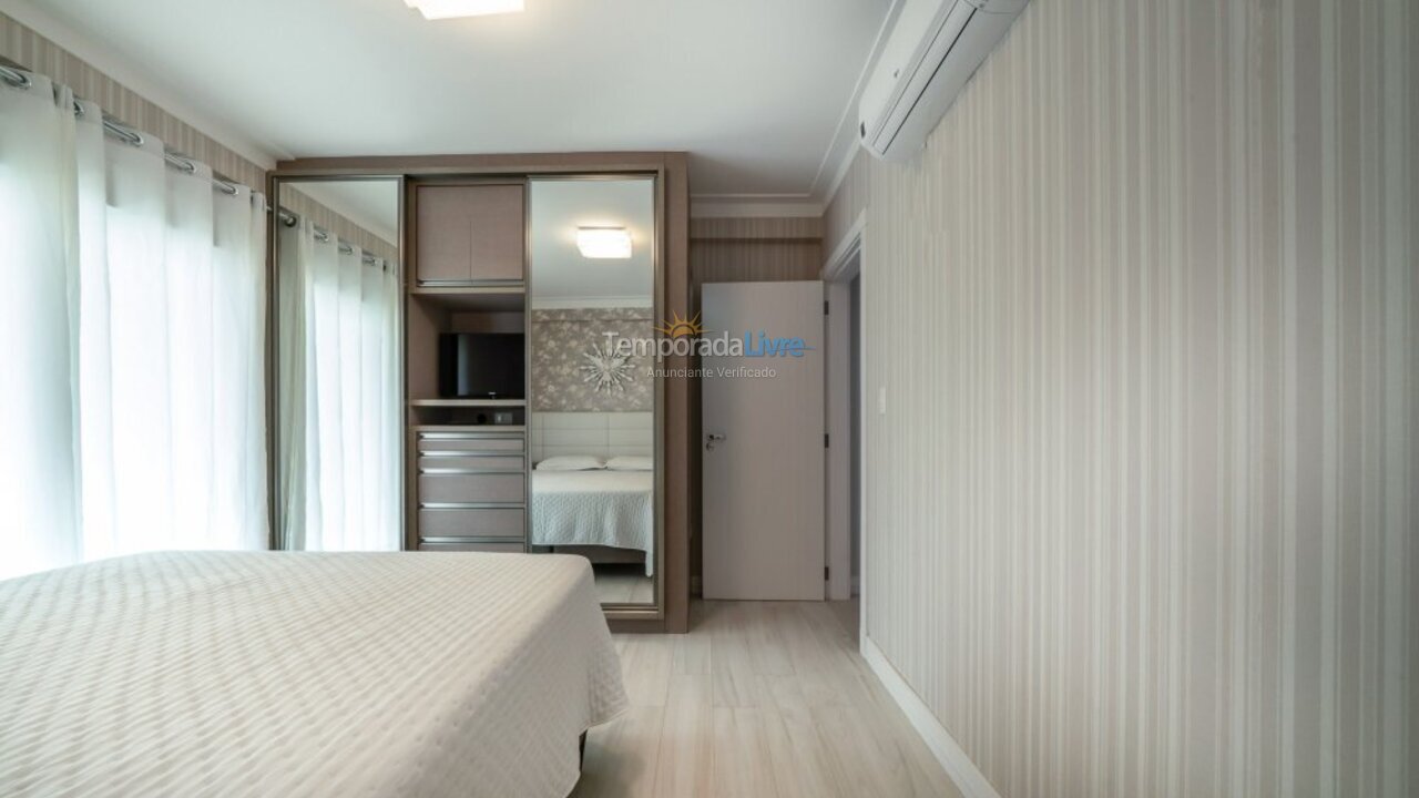 Apartamento para alquiler de vacaciones em Bombinhas (Praia de Bombas)