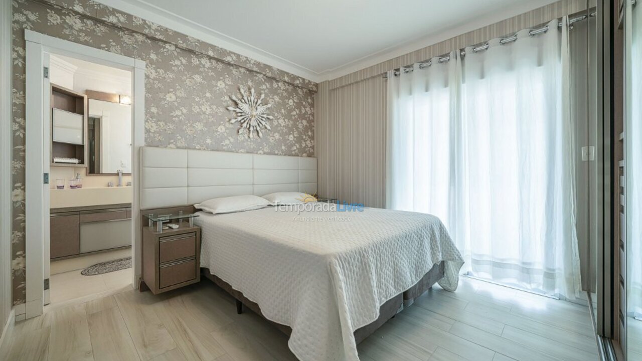 Apartamento para alquiler de vacaciones em Bombinhas (Praia de Bombas)