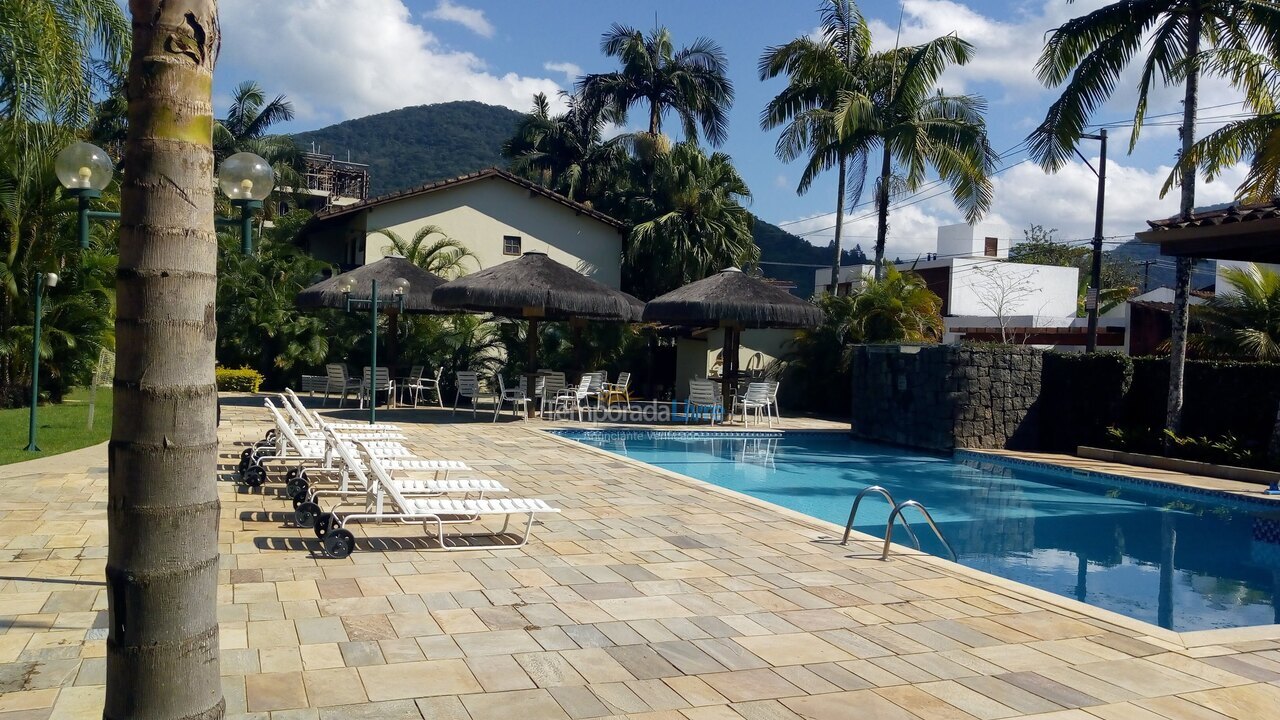 Apartment for vacation rental in Ubatuba (Enseada)