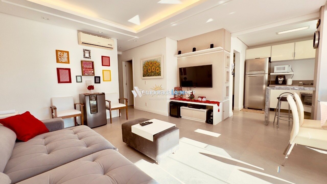 Apartamento para alquiler de vacaciones em Governador Celso Ramos (Praia de Palmas)