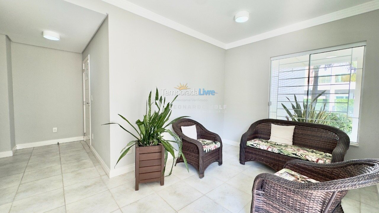 Apartamento para alquiler de vacaciones em Governador Celso Ramos (Praia de Palmas)