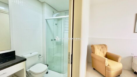 💙 Spacious Apartment for 8 People Just Steps from the Sea