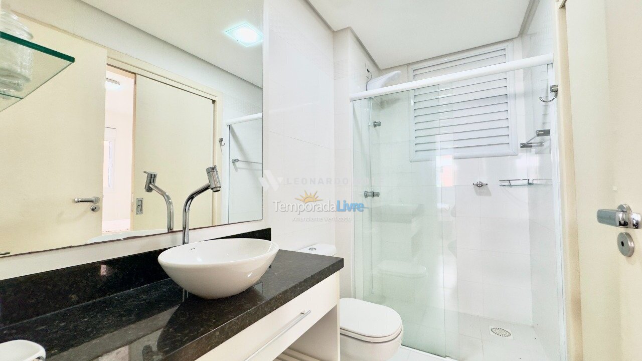 Apartment for vacation rental in Governador Celso Ramos (Praia de Palmas)