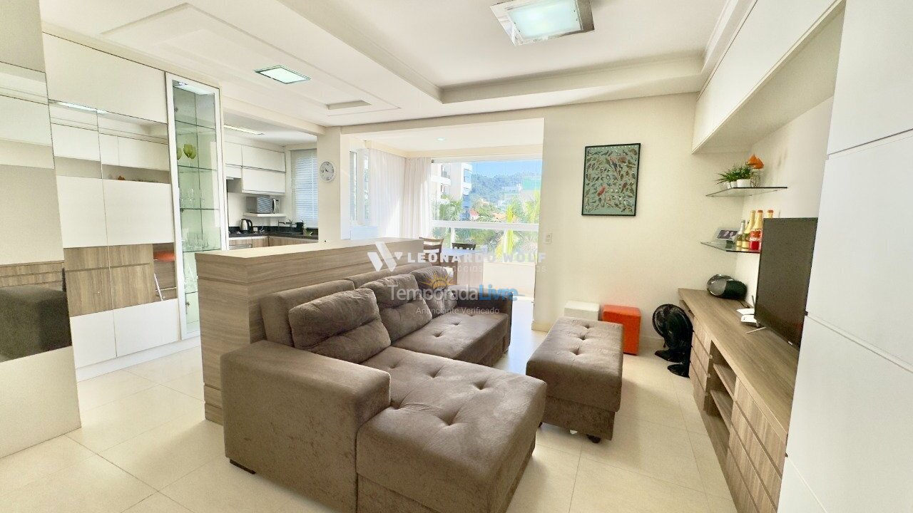 Apartment for vacation rental in Governador Celso Ramos (Praia de Palmas)