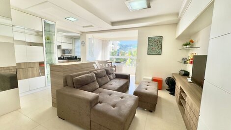 💙 Spacious Apartment for 8 People Just Steps from the Sea