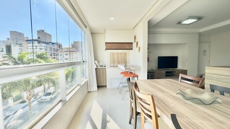 💙 Spacious Apartment for 8 People Just Steps from the Sea