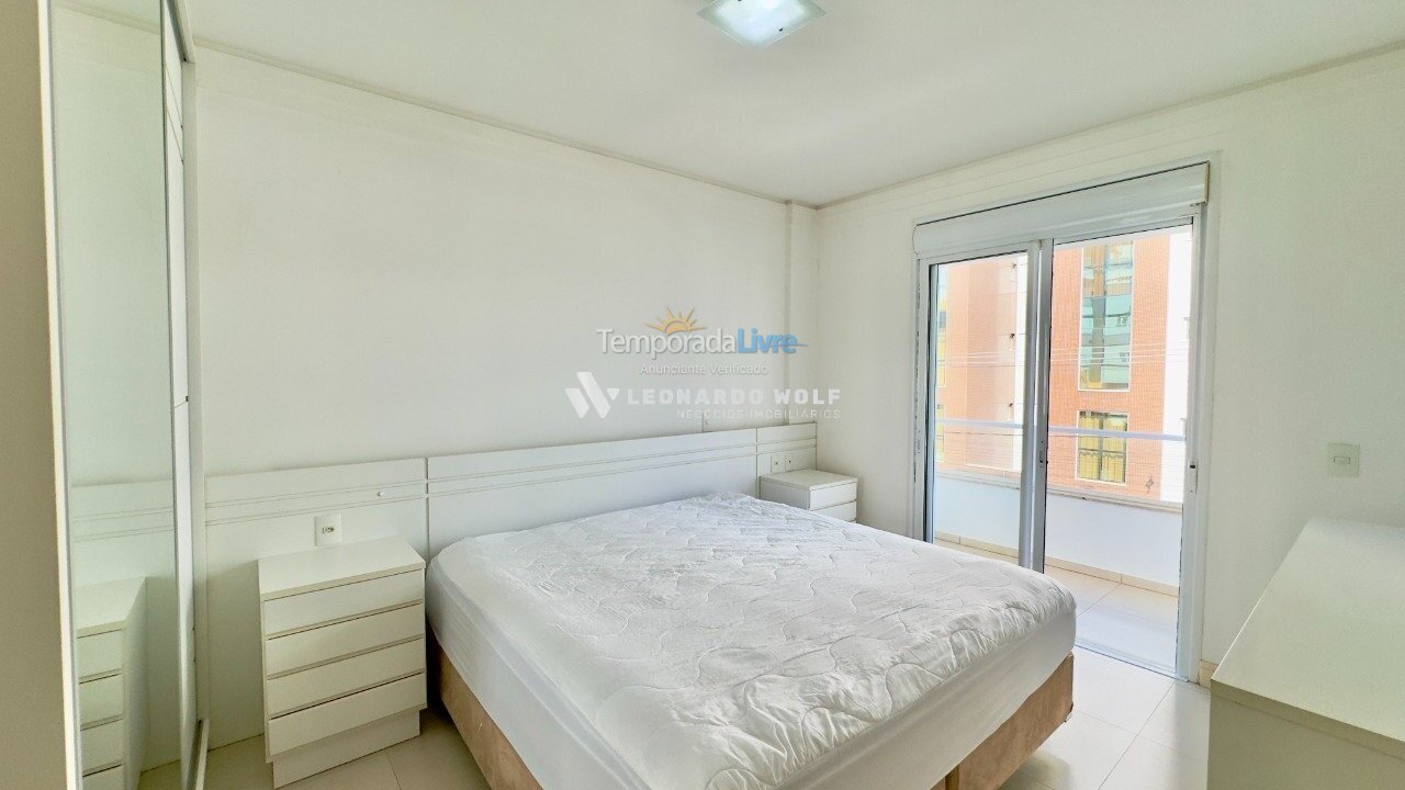Apartment for vacation rental in Governador Celso Ramos (Praia de Palmas)