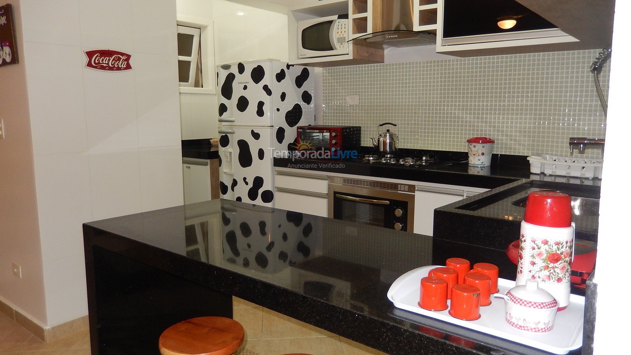 Apartment for vacation rental in Ubatuba (Enseada)