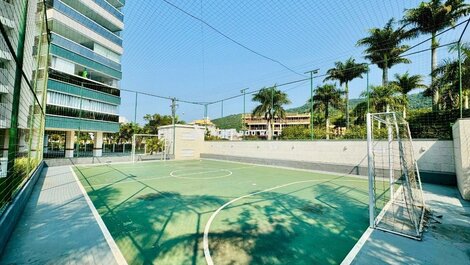 🌊 Exclusive Penthouse with Private Pool in Praia de Palmas