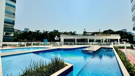 🌊 Exclusive Penthouse with Private Pool in Praia de Palmas