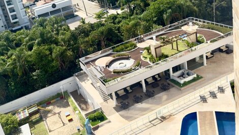 🌊 Exclusive Penthouse with Private Pool in Praia de Palmas