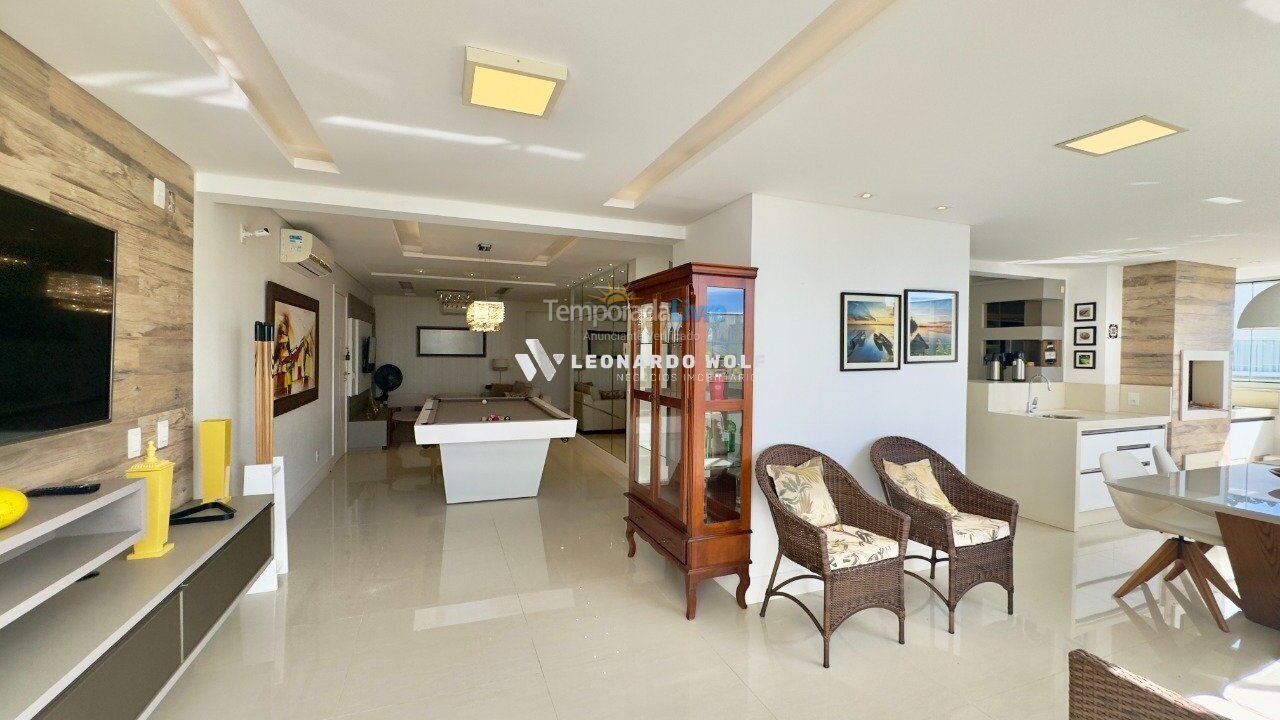 Apartment for vacation rental in Governador Celso Ramos (Praia de Palmas)