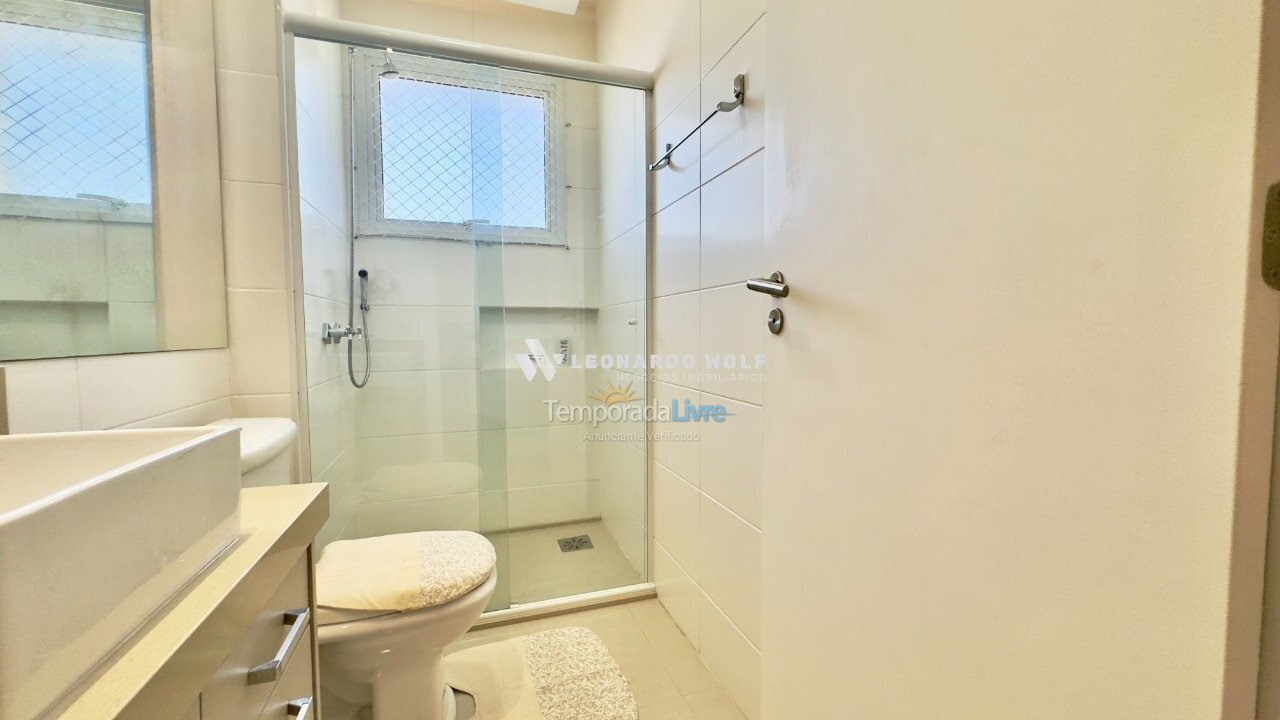 Apartment for vacation rental in Governador Celso Ramos (Praia de Palmas)