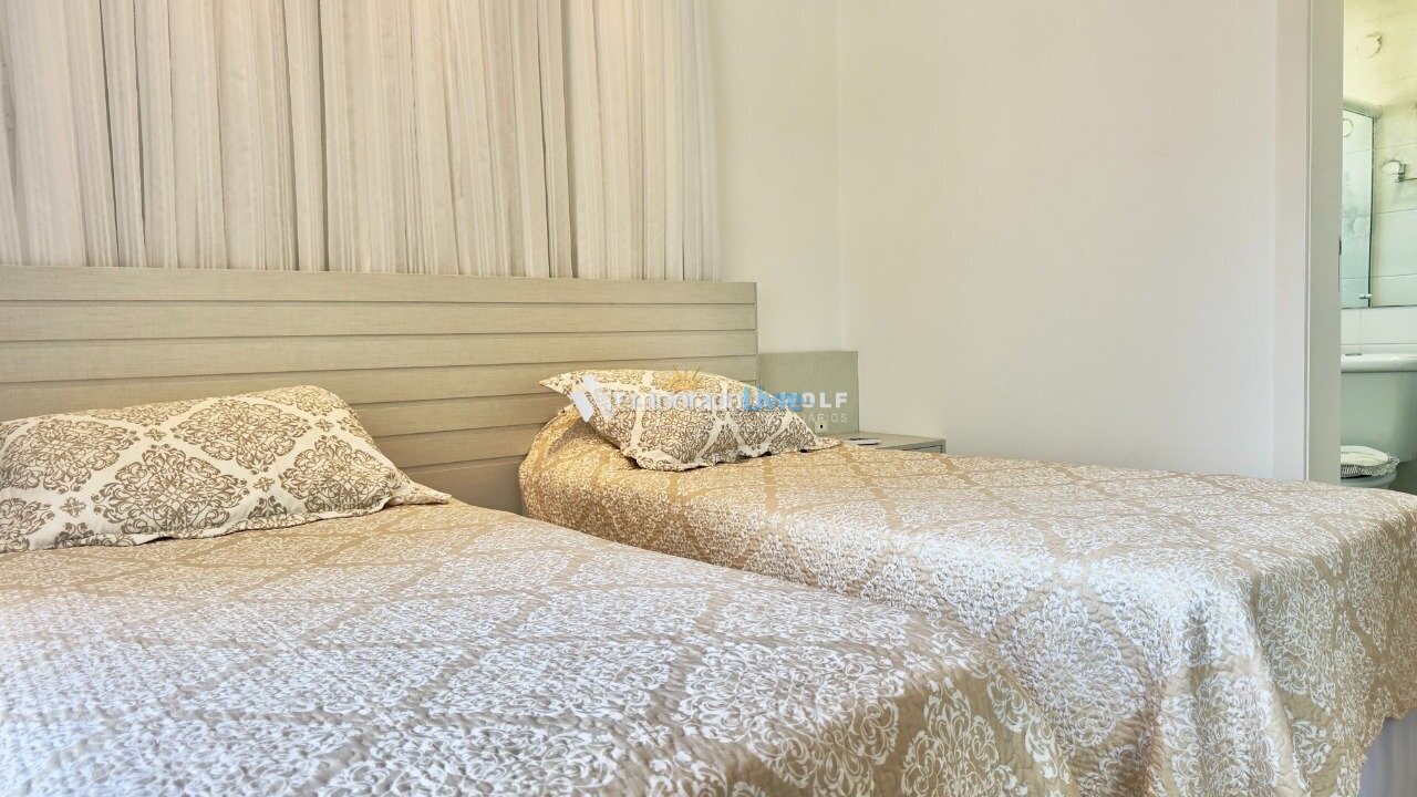 Apartment for vacation rental in Governador Celso Ramos (Praia de Palmas)