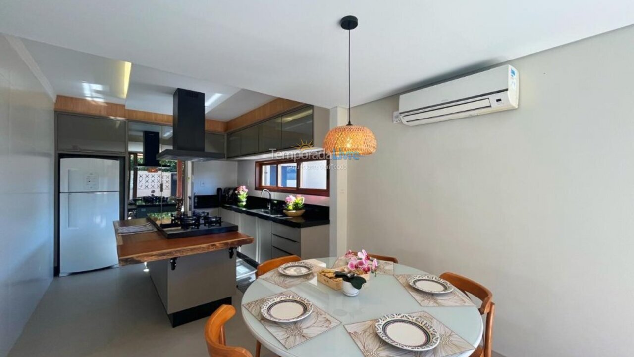 Casa para alquiler de vacaciones em Bombinhas (Praia de Bombas)