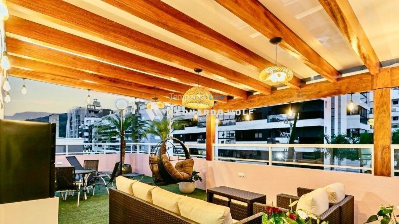 House for vacation rental in Governador Celso Ramos (Praia de Palmas)