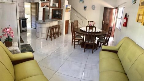 Beachfront Duplex for 8 People - Gated Community in Bombas