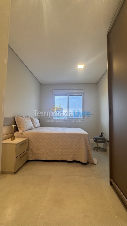 Apartment for vacation rental in Governador Celso Ramos (Praia de Palmas)