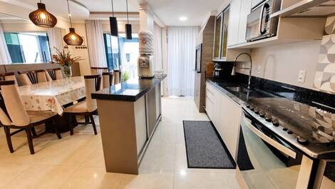 House with Pool, 2 bedrooms, Mariscal Beach, Code 101