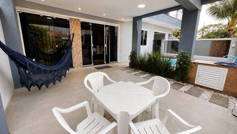 House with Pool, 2 bedrooms, Mariscal Beach, Code 101