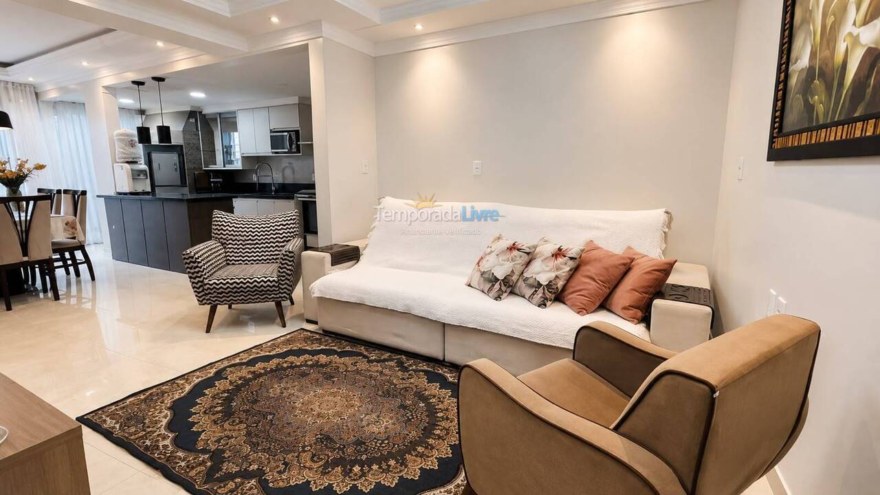 House for vacation rental in Bombinhas (Canto Grande)