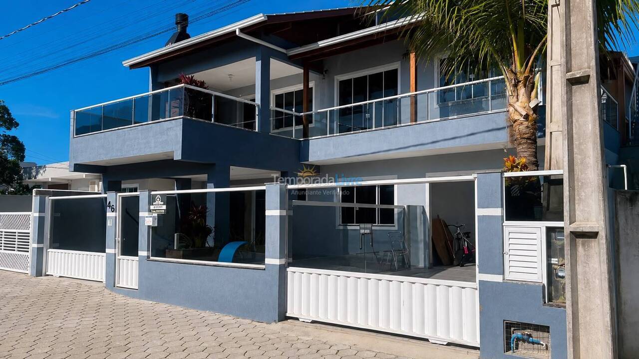 House for vacation rental in Bombinhas (Canto Grande)