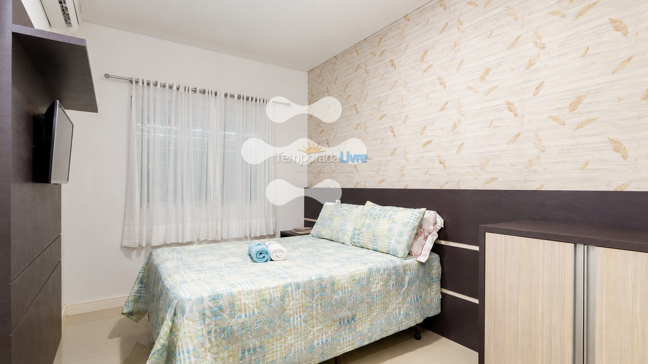 Apartamento para aluguel de temporada em Bombinhas (Mariscal)