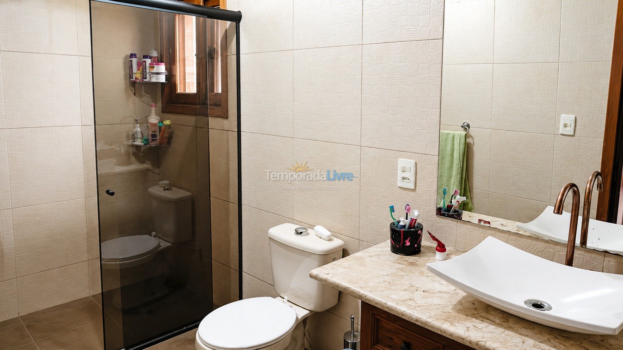 House for vacation rental in Florianopolis (Canasvieiras)