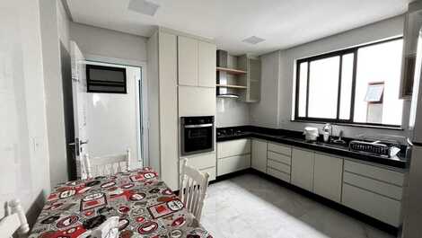 BEAUTIFUL PENTHOUSE, FIRST RENTAL