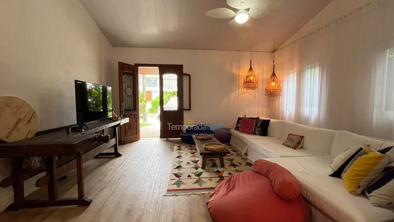 Casa para alquiler de vacaciones em Bertioga (Riviera de São Lourenço)