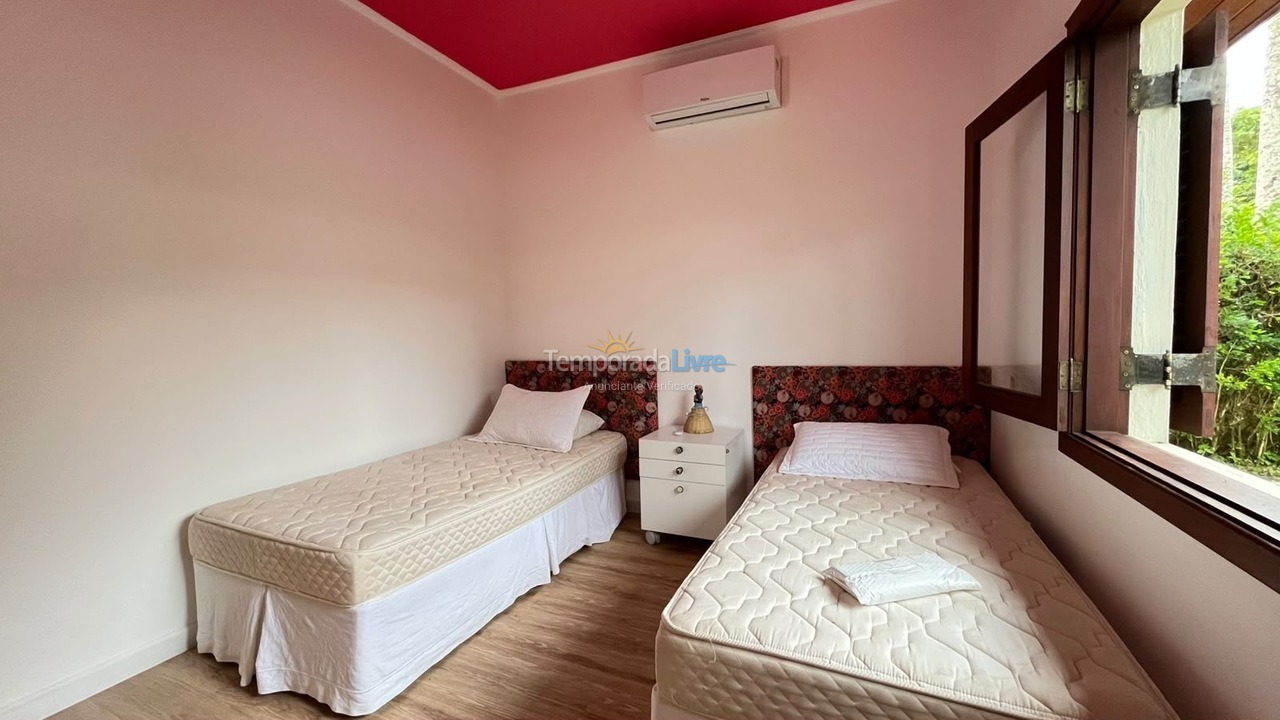 Casa para alquiler de vacaciones em Bertioga (Riviera de São Lourenço)