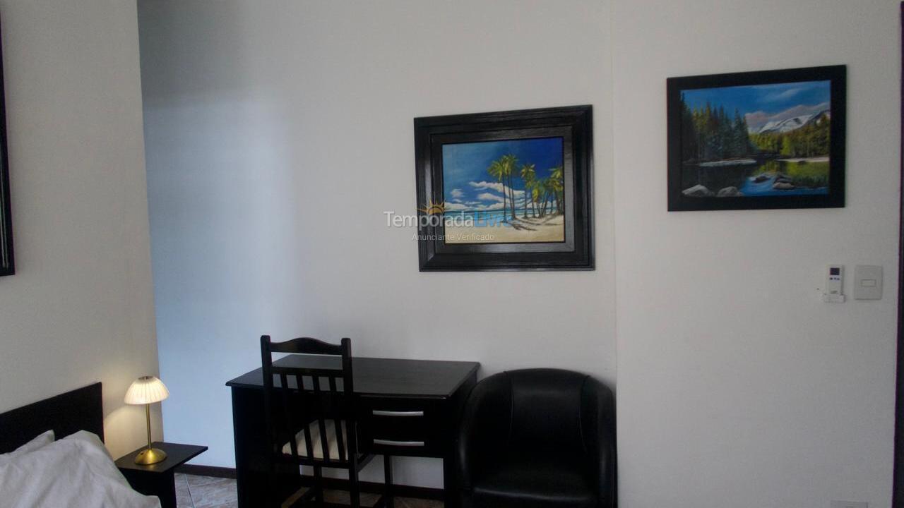 Casa para aluguel de temporada em Balneário Piçarras (Piçarras)