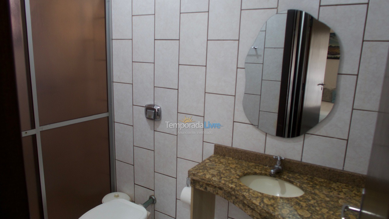Casa para aluguel de temporada em Balneário Piçarras (Piçarras)