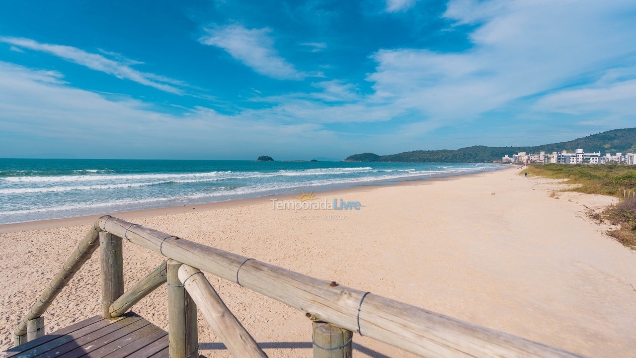 Casa para aluguel de temporada em Governador Celso Ramos (Praia Grande)