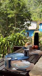 Chalet in the woods, 5 minutes from the beach.