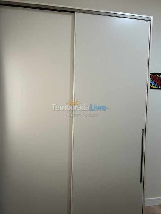 Apartamento para alquiler de vacaciones em Bombinhas (Praia de Bombas)
