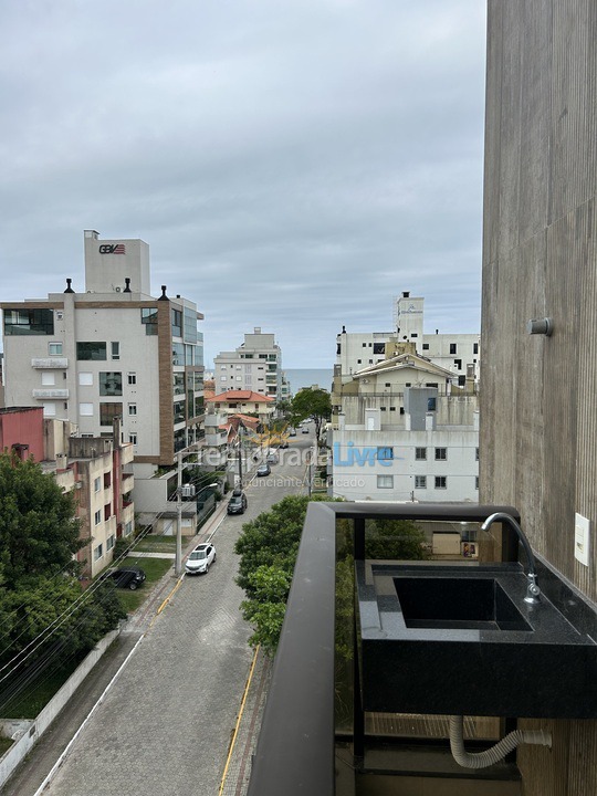 Apartamento para alquiler de vacaciones em Bombinhas (Praia de Bombas)