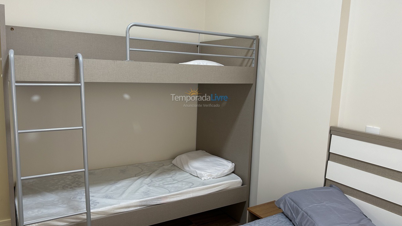 Apartamento para alquiler de vacaciones em Bombinhas (Praia de Bombas)