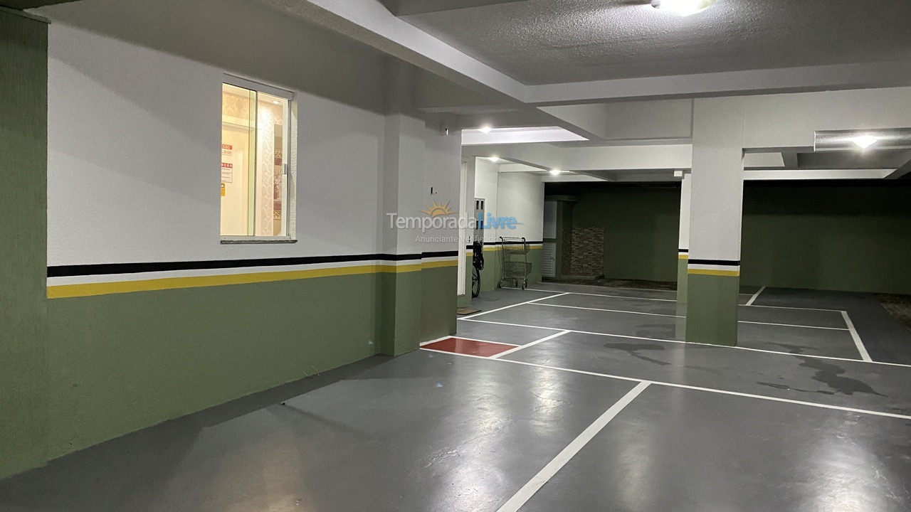 Apartamento para aluguel de temporada em Bombinhas (Praia de Bombas)