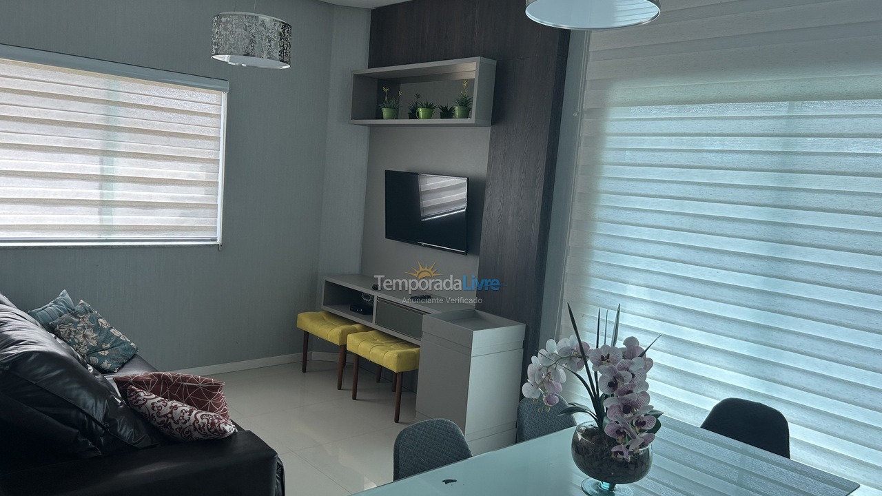 Apartamento para aluguel de temporada em Bombinhas (Praia de Bombas)