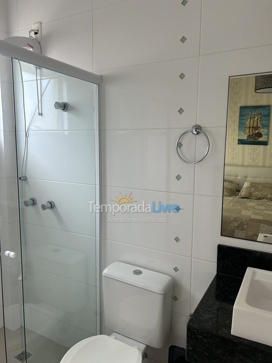 Apartamento para aluguel de temporada em Bombinhas (Praia de Bombas)