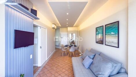 Magnífico apartamento en Merit Plaza con vistas al mar.