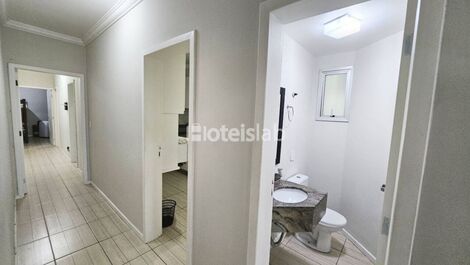 Charming apartment with sea view (C139
