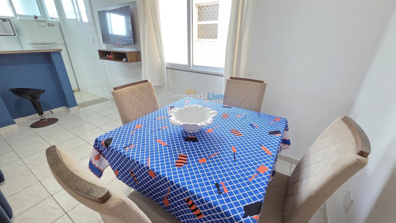 Apartamento para aluguel de temporada em Guarujá (Pitangueiras)