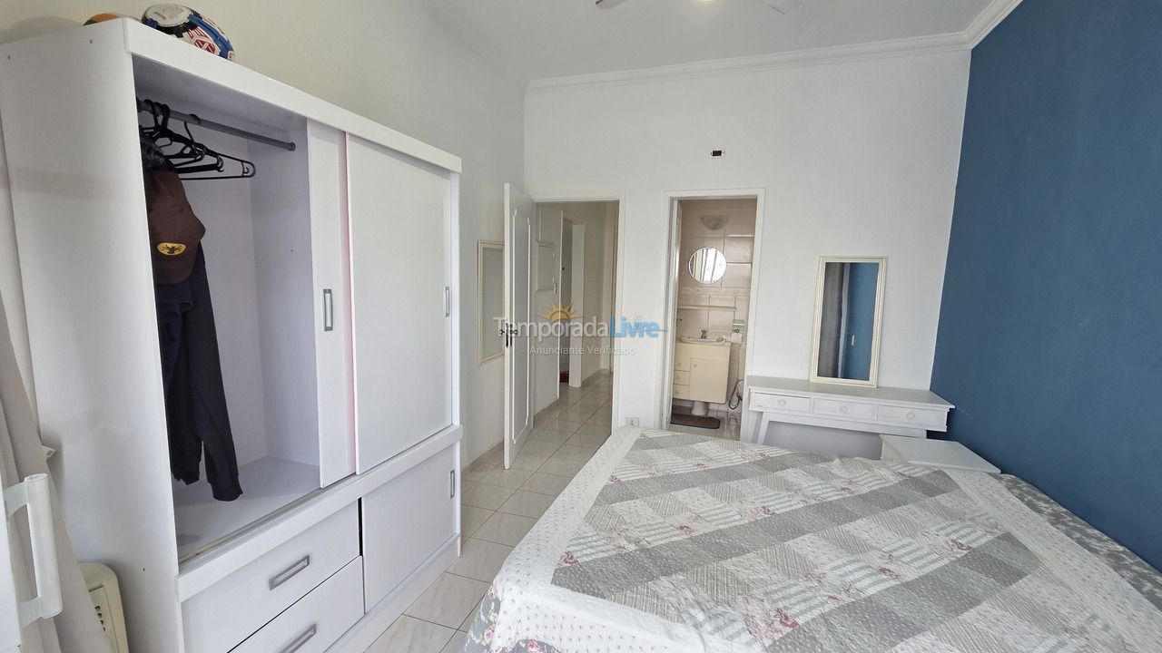 Apartamento para aluguel de temporada em Guarujá (Pitangueiras)